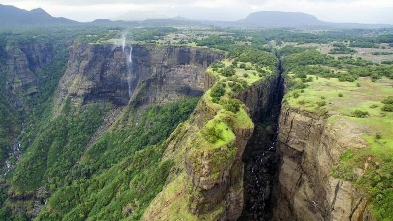 Sandhan Valley 