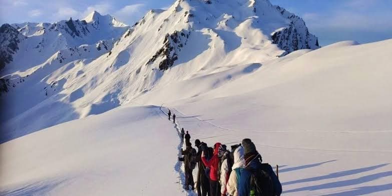 Sar Pass