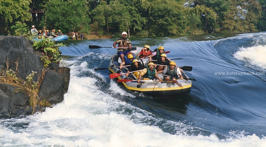 Barapole River Rafting (Kithu Kakkatu River)