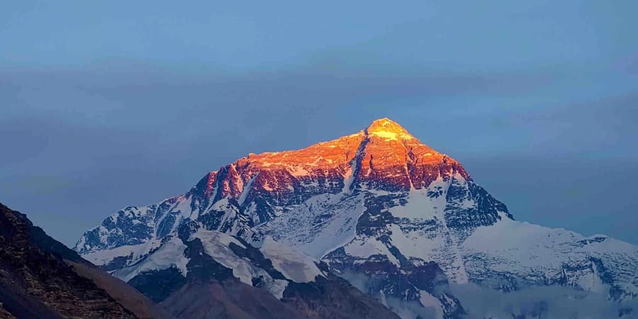 Mount Everest (Sagarmatha / Chomolungma)